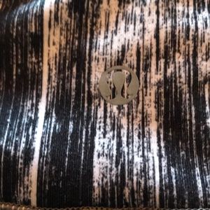 Lulu lemon yoga capris